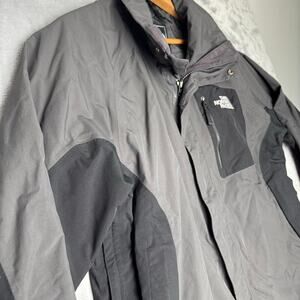 Northface Hyvent Jacket Mens Medium Winter Ski Snowboard Grey